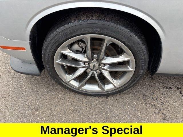 Dodge Challenger GT AWD 2021