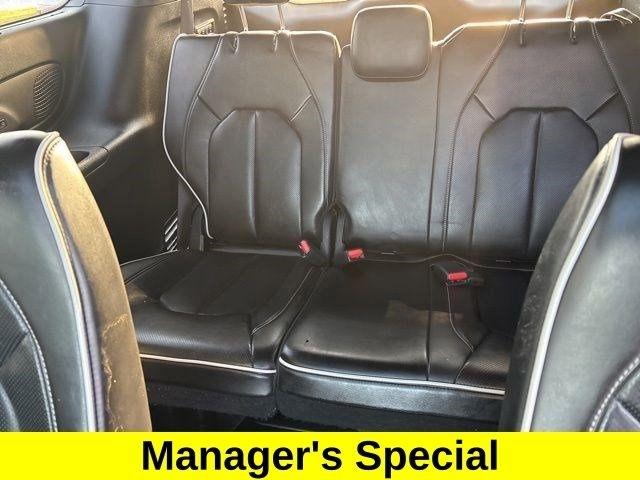 Chrysler Pacifica Limited AWD 2023