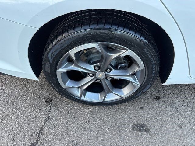 Chevrolet Malibu  2023