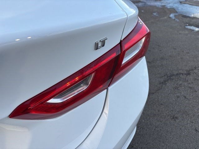 Chevrolet Malibu  2023