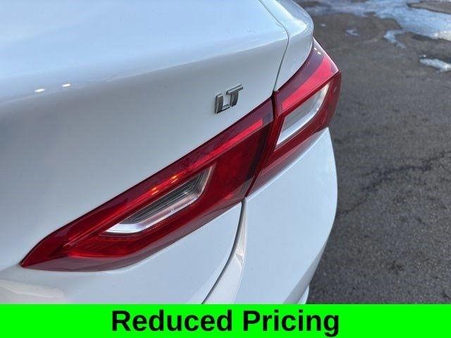 Chevrolet Malibu  2023