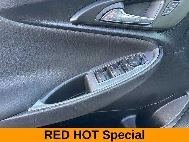 Chevrolet Malibu  2023