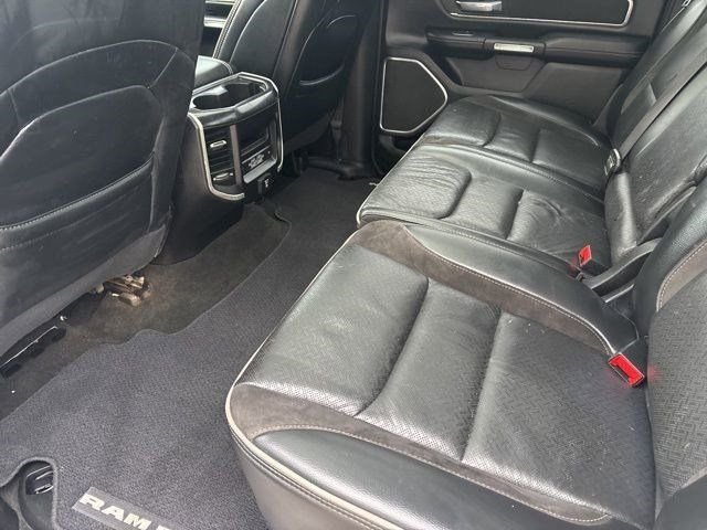 RAM 1500 Laramie Crew Cab 4WD 2021