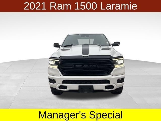 RAM 1500 Laramie Crew Cab 4WD 2021