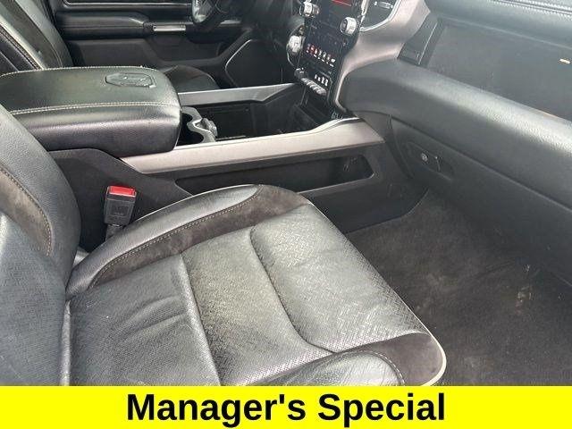 RAM 1500 Laramie Crew Cab 4WD 2021