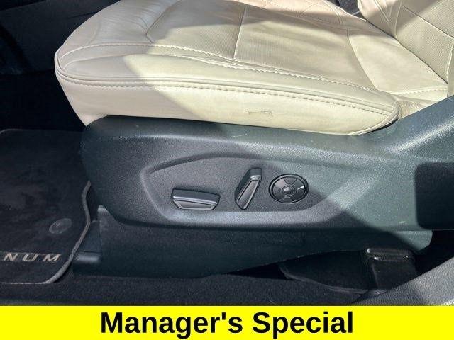 Ford Explorer Platinum 4WD 2019