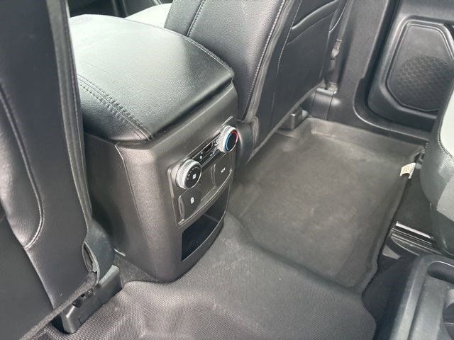 Ford Explorer XLT 4WD 2021