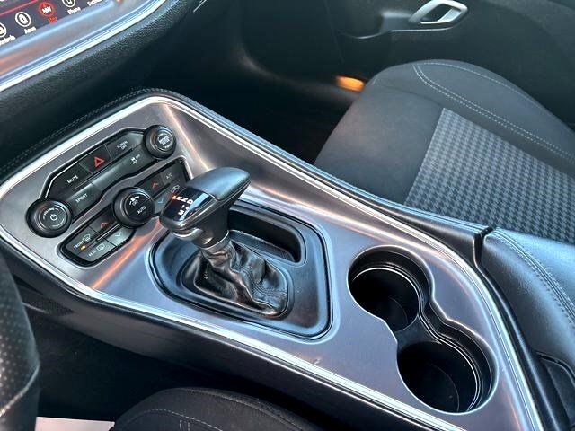 Dodge Challenger  2020