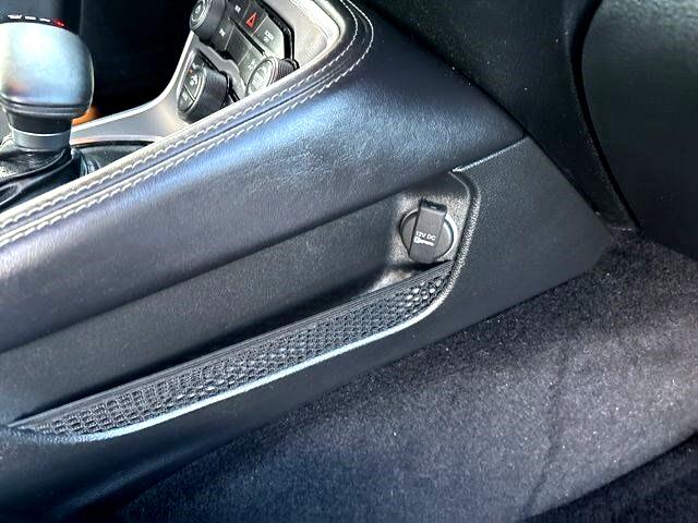 Dodge Challenger  2020