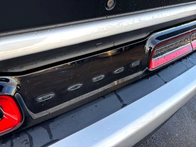 Dodge Challenger  2020