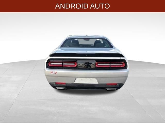 Dodge Challenger SXT 2020