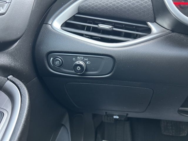 Chevrolet Malibu  2021