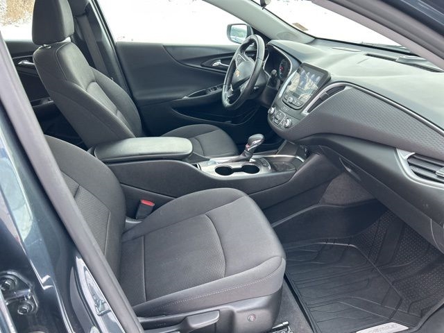 Chevrolet Malibu  2021