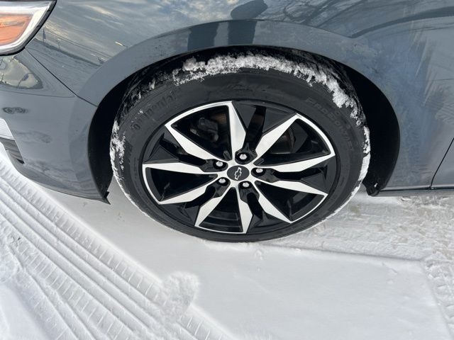 Chevrolet Malibu  2021