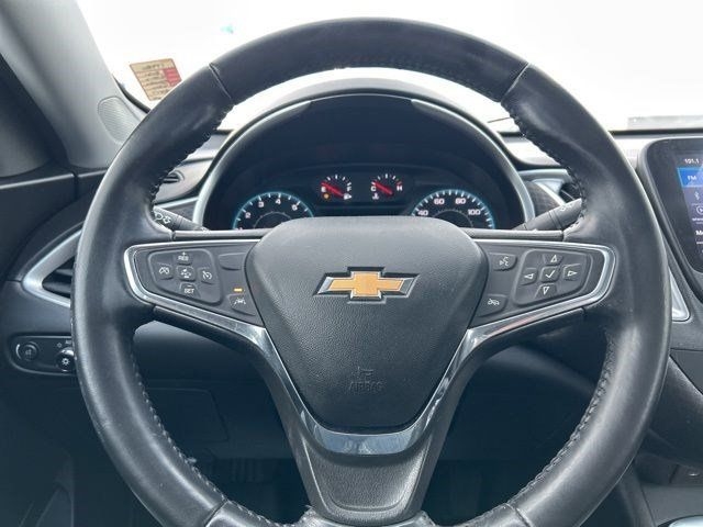 Chevrolet Malibu  2021