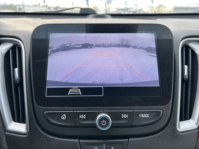 Chevrolet Malibu  2021