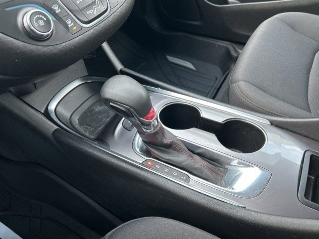 Chevrolet Malibu  2021