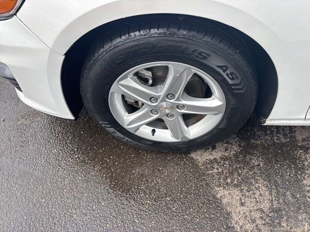 Chevrolet Malibu  2023