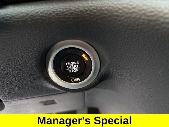 Chrysler Pacifica Touring 2024