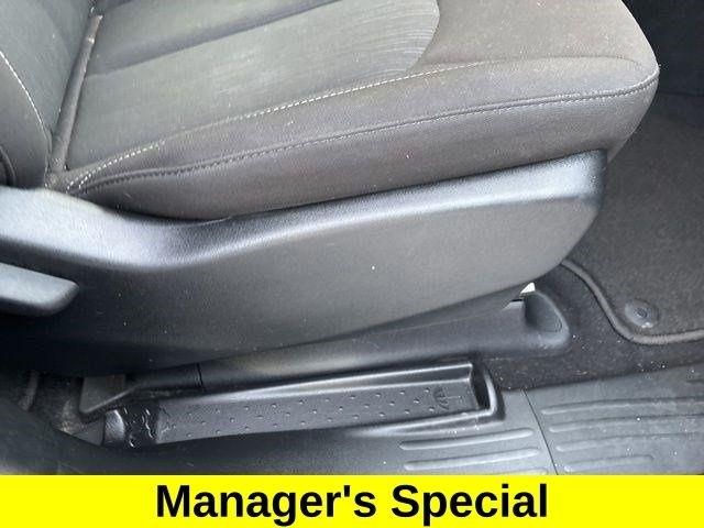 Chrysler Pacifica Touring 2024