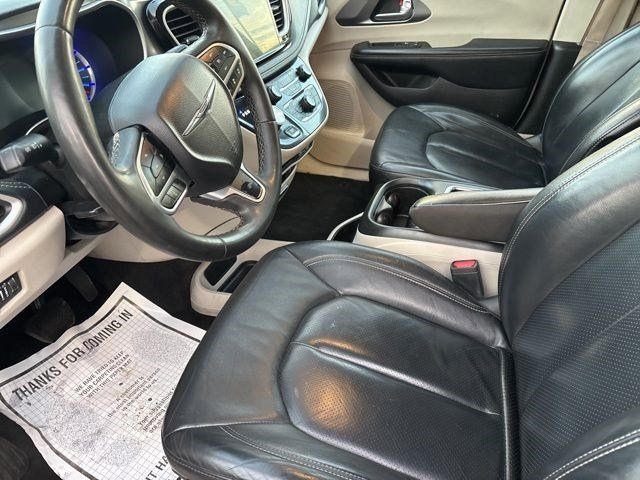 Chrysler Pacifica Hybrid Touring L 2022