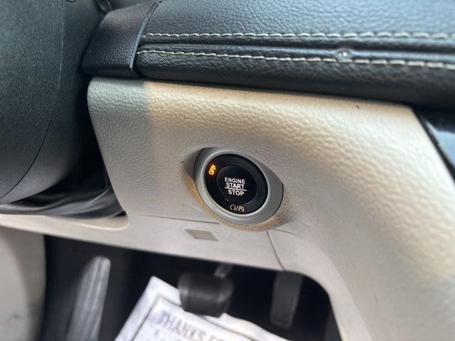 Chrysler Pacifica Hybrid Touring L 2022