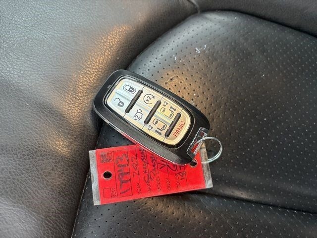 Chrysler Pacifica Hybrid Touring L 2022