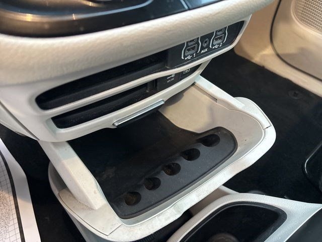 Chrysler Pacifica Hybrid Touring L 2022