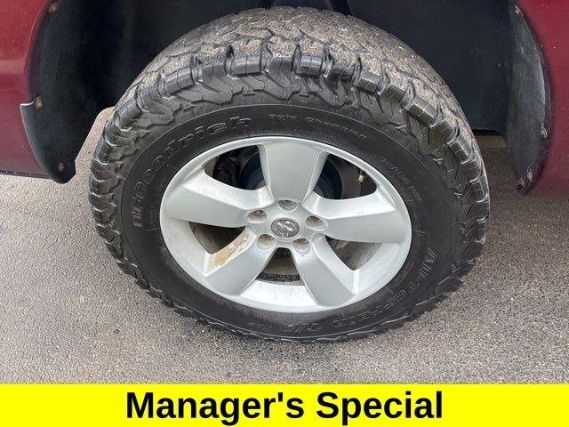 RAM 1500 SLT Crew Cab 4WD 2017