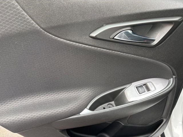 Chevrolet Malibu  2023