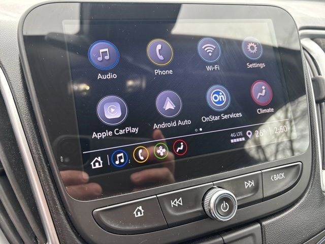 Chevrolet Malibu  2023