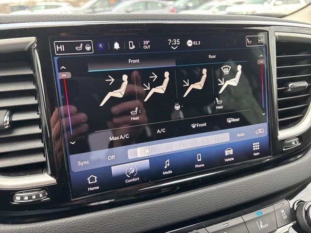 Chrysler Pacifica  2023