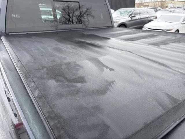 RAM 1500 SLT Crew Cab 4WD 2017