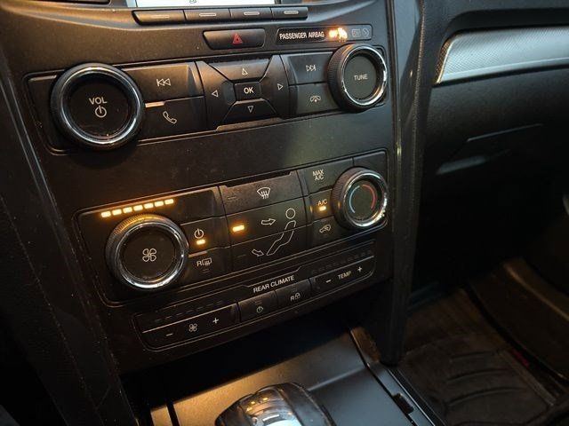 Ford Explorer XLT 4WD 2018