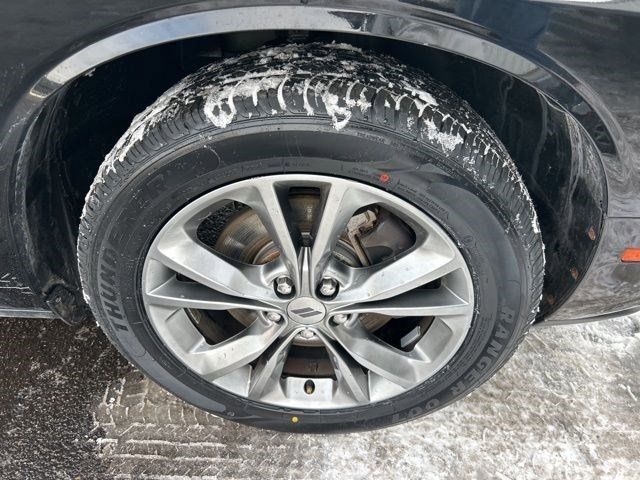 Dodge Challenger SXT AWD 2021