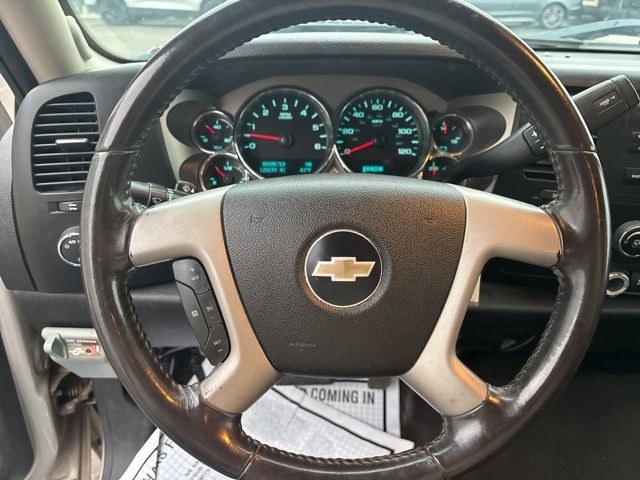 Chevrolet Silverado 1500 LT Crew Cab 4WD 2009