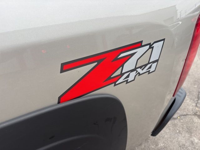 Chevrolet Silverado 1500 LT Crew Cab 4WD 2009