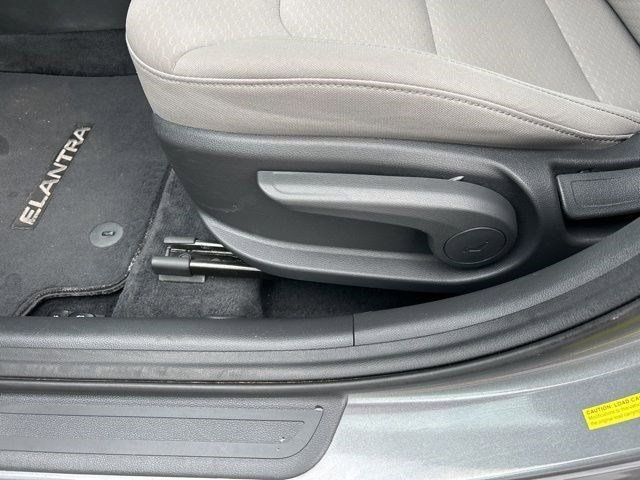 Hyundai Elantra SE 2019