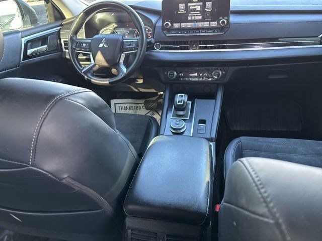 Mitsubishi Outlander SE 4WD 2023