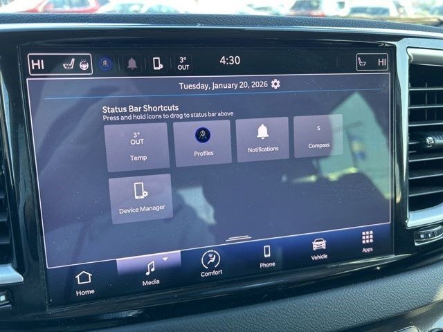 Chrysler Pacifica Touring L 2023