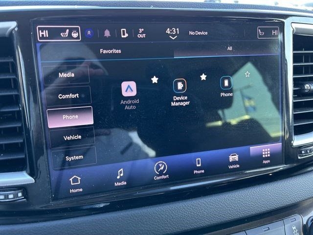 Chrysler Pacifica Touring L 2023