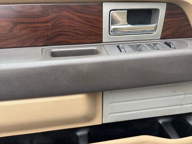 Ford F-150 Lariat SuperCrew 4WD 2012