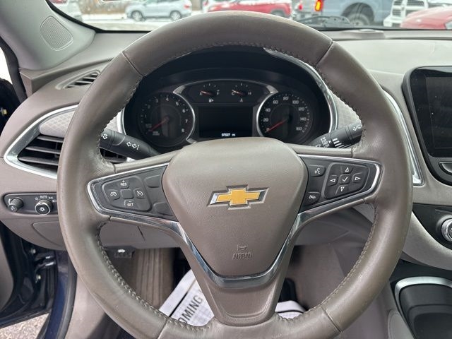 Chevrolet Malibu  2016
