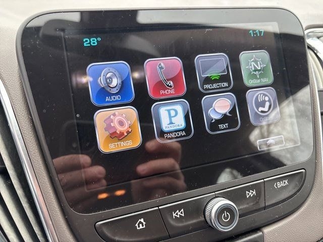 Chevrolet Malibu  2016