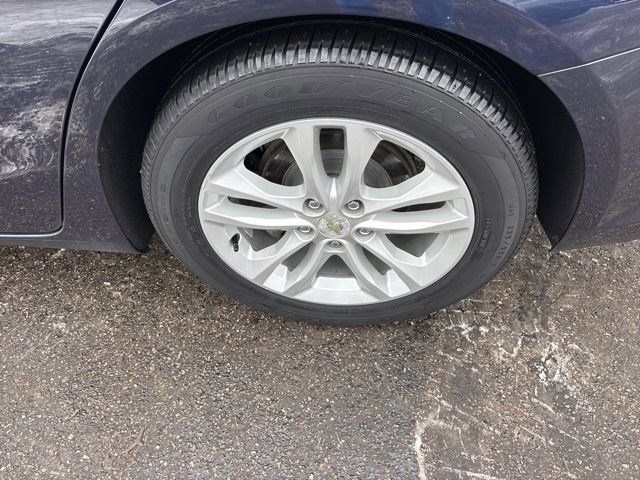 Chevrolet Malibu  2016