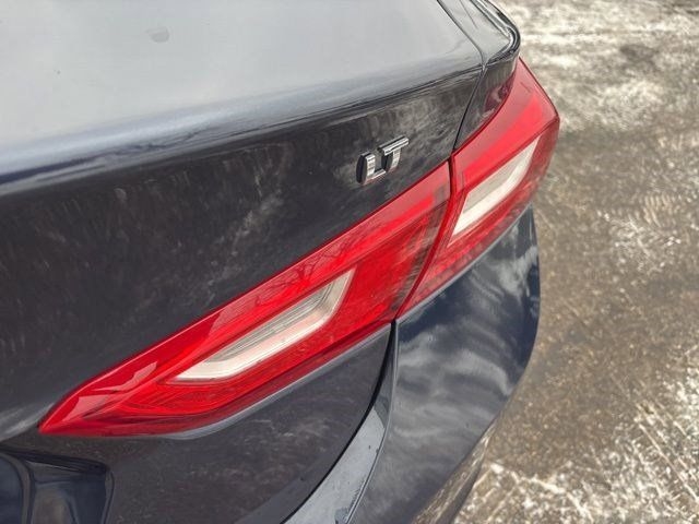 Chevrolet Malibu  2016