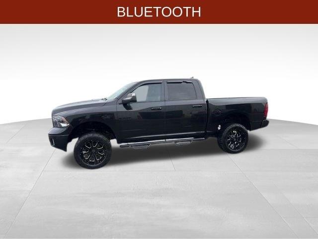 RAM 1500 Big Horn Crew Cab 4WD 2018