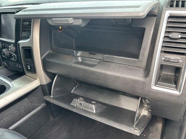 RAM 1500 Big Horn Crew Cab 4WD 2018