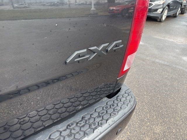 RAM 1500 Big Horn Crew Cab 4WD 2018