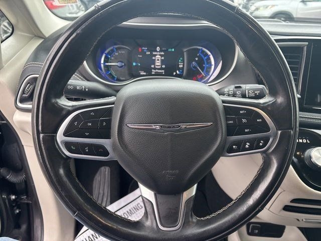 Chrysler Pacifica  2022